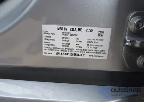 2025 Tesla Model S Plaid z USA, uszkodzony, nr VIN 5YJSA1E69SF547832